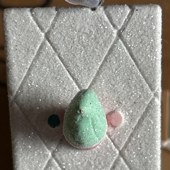 Hallmark 2022 Pink Gingerbread House Glitter Christmas Ornament - Picture 3 of 14